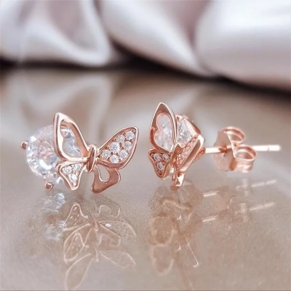 Rose Gold Butterfly earrings - Picture 1 of 2